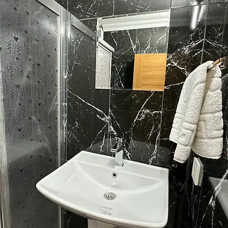 Hotel apartamentowy Green Star Pera 4*