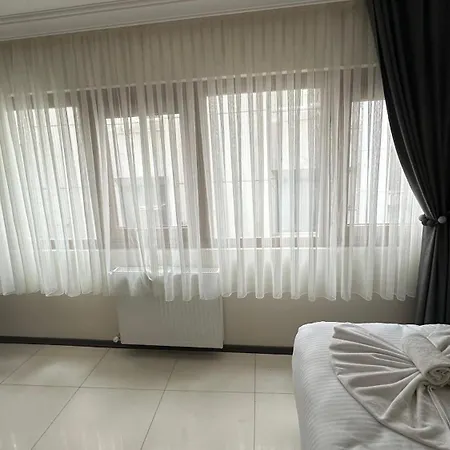 Green Star Pera Apartahotel